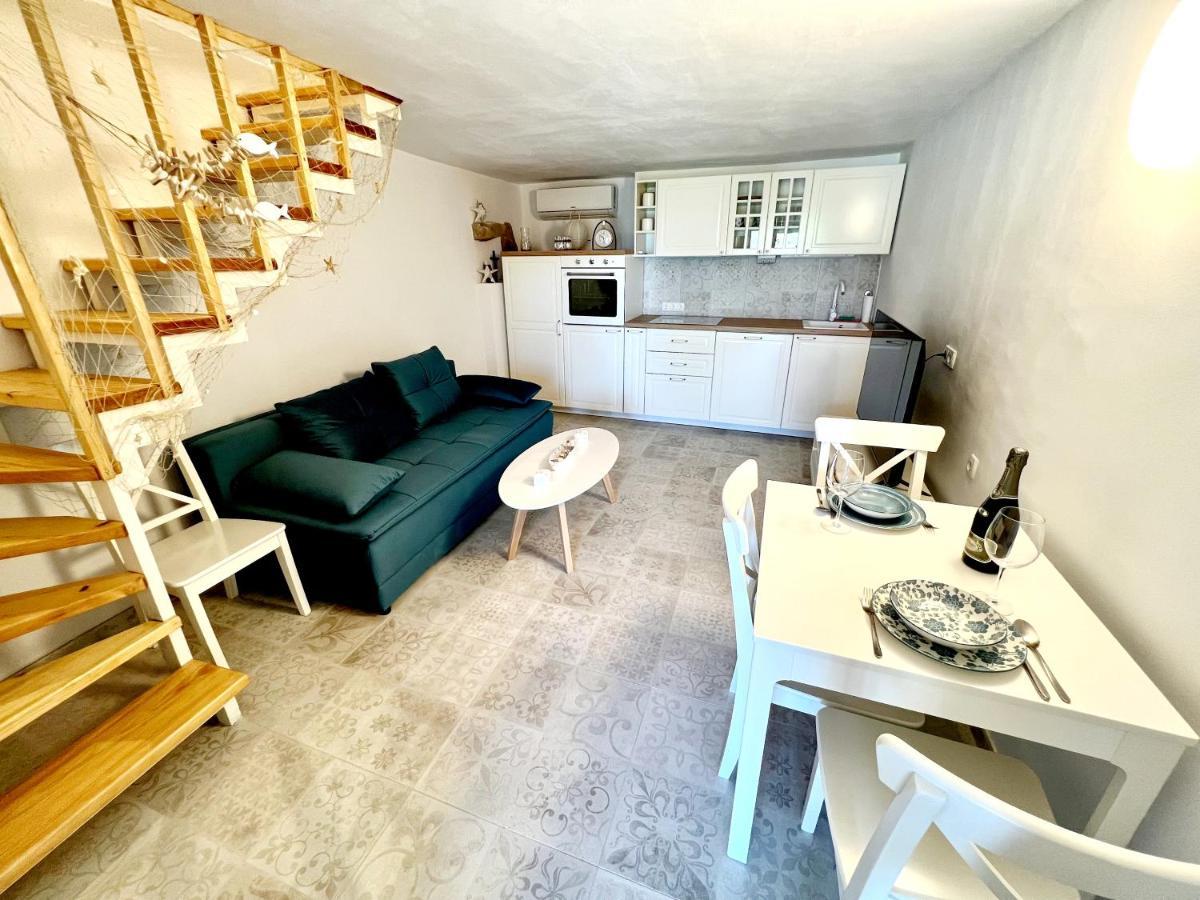 Little Home Banjol Exterior foto